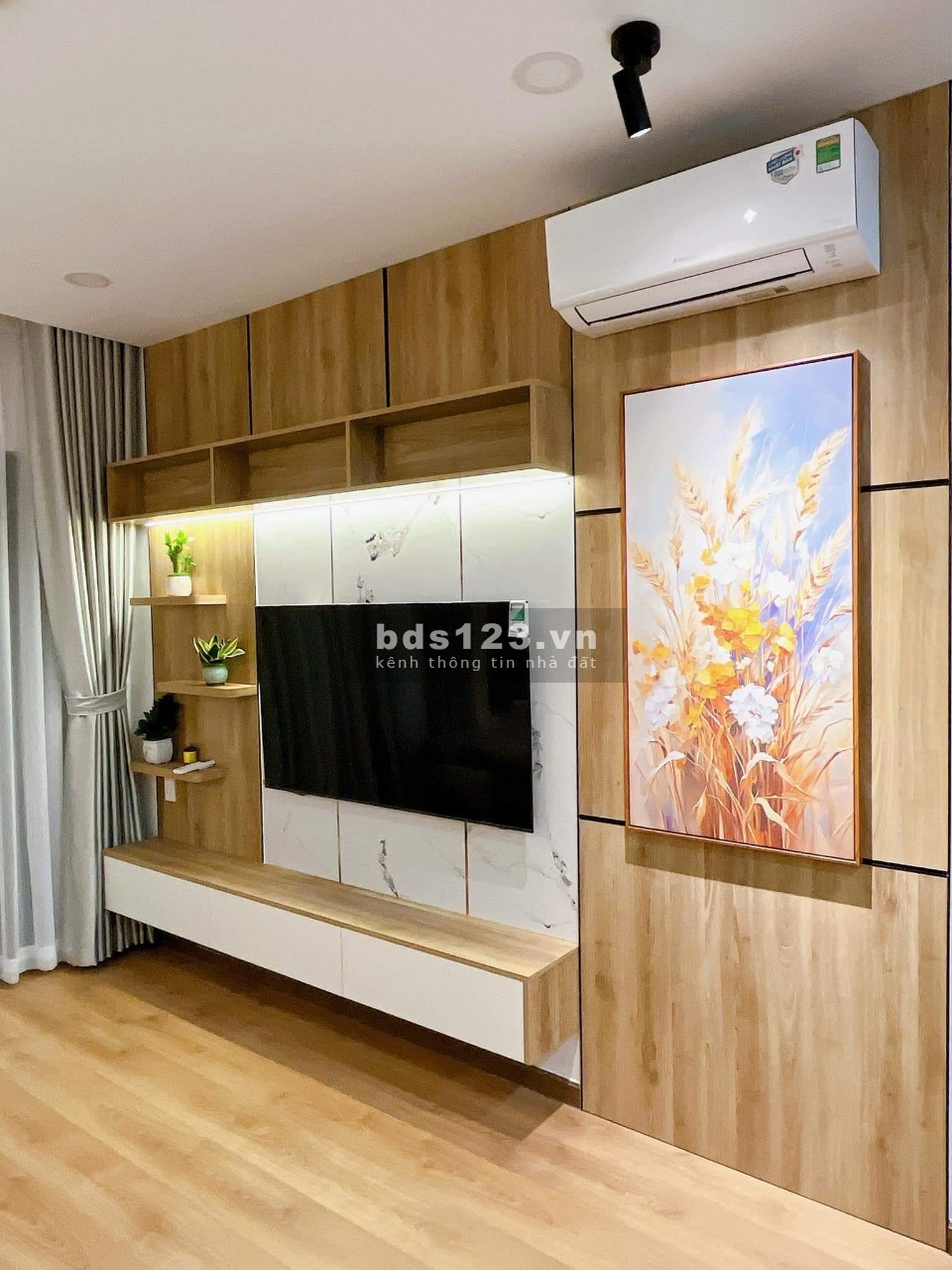 Cần sang nhượng căn hộ Bcons Plaza làng đại học- căn hộ liền kề Phạm Văn Đồng