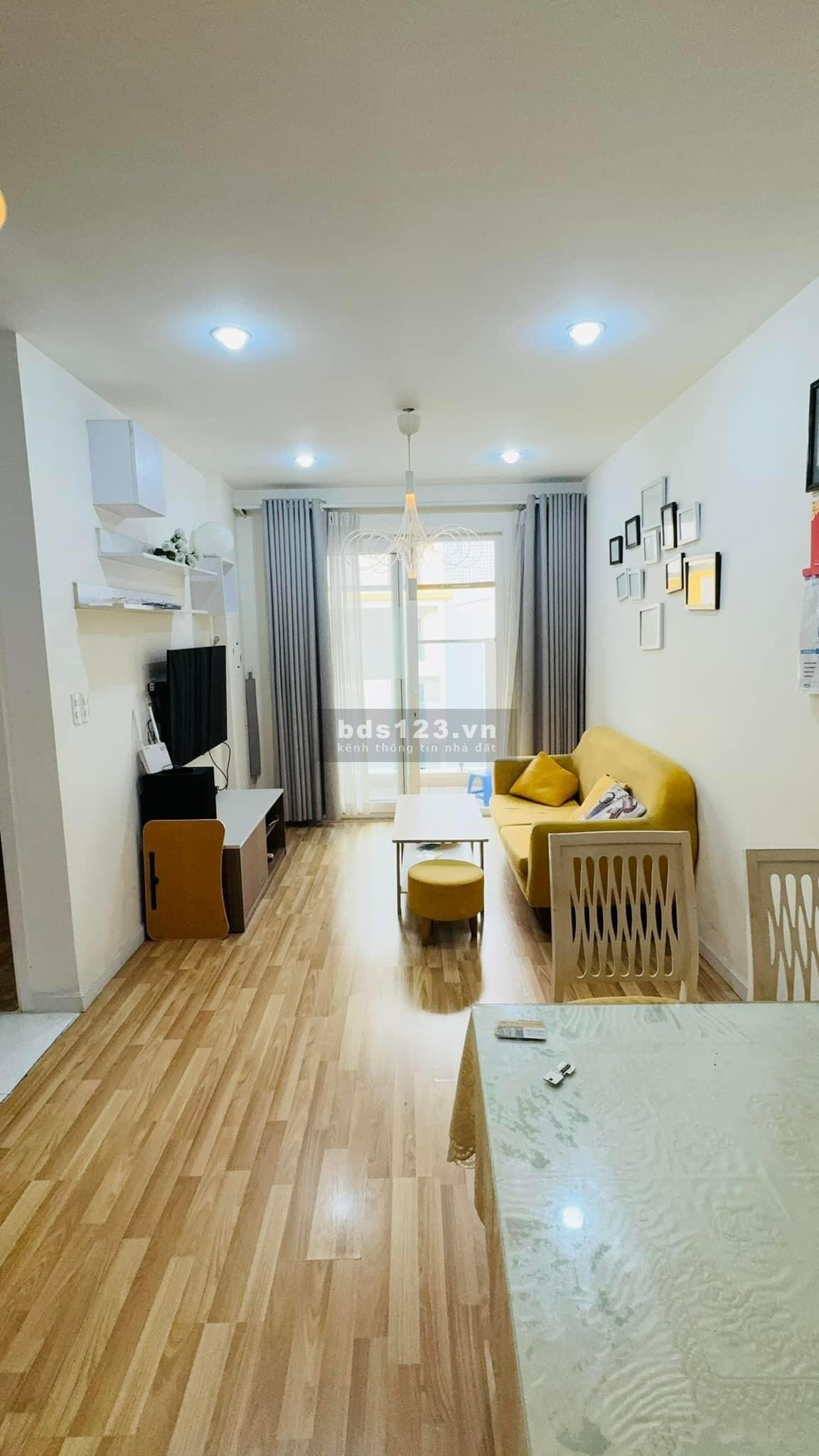 Chung cư Screc Tower - Quận 3 76m2 12tr5, nội thất đầy đủ: 2pn, 2wc