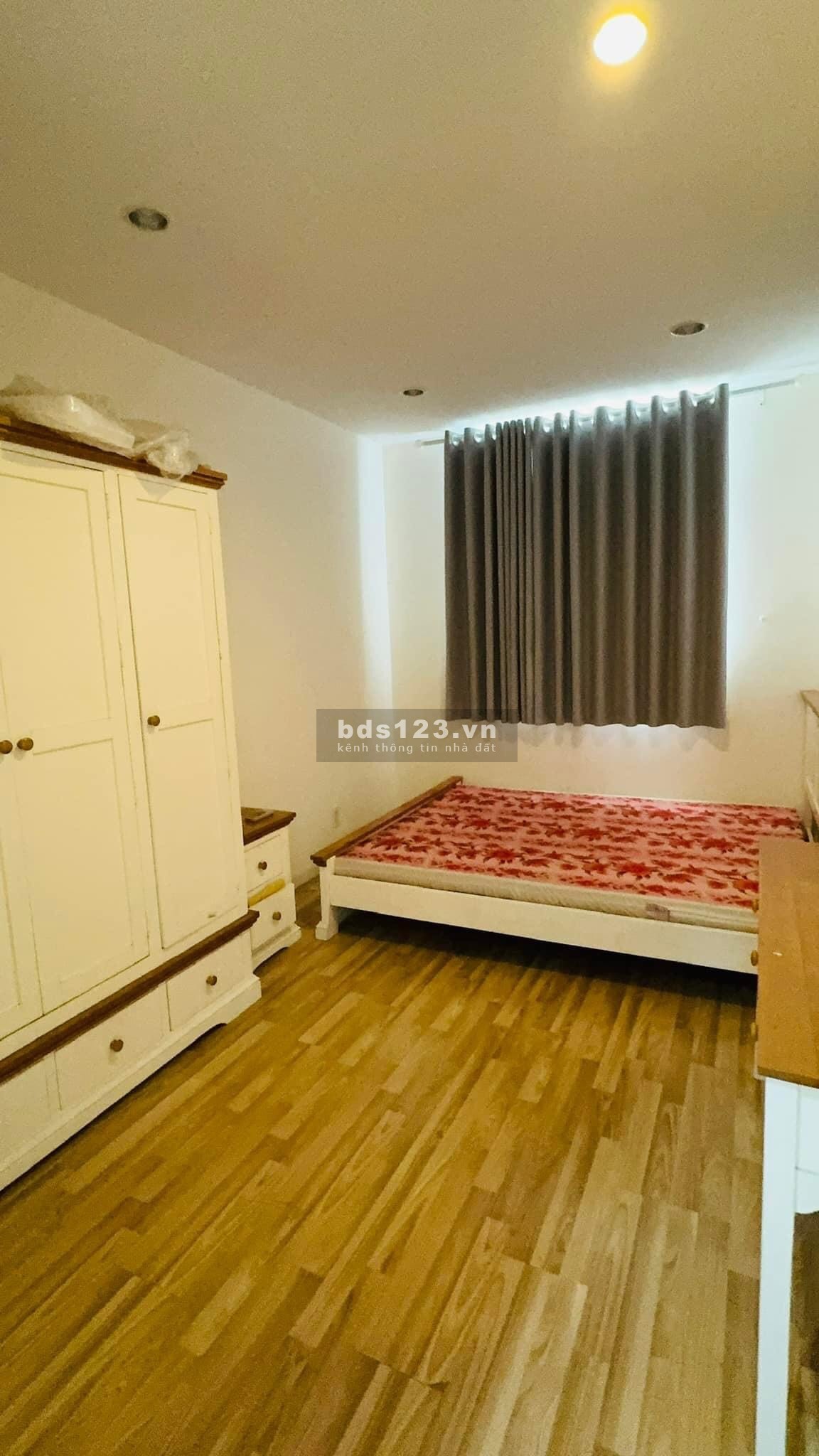 Chung cư Screc Tower - Quận 3 76m2 12tr5, nội thất đầy đủ: 2pn, 2wc