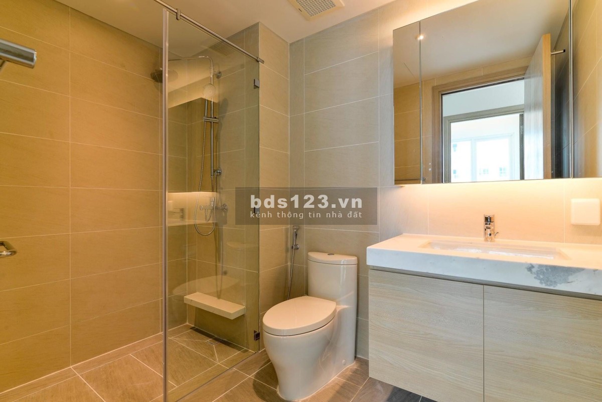 Chung cư Screc Tower - Quận 3 80m2 14tr 2pn. Nhà vừa sửa đẹp mới 100%