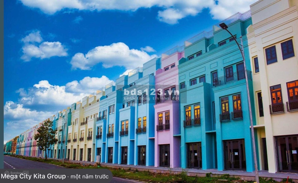 Bán đất nền Stella Mega City, nền đẹp gần công viên, đã sẵn sổ công chứng ngay, (5*22) 110m2 giá tốt