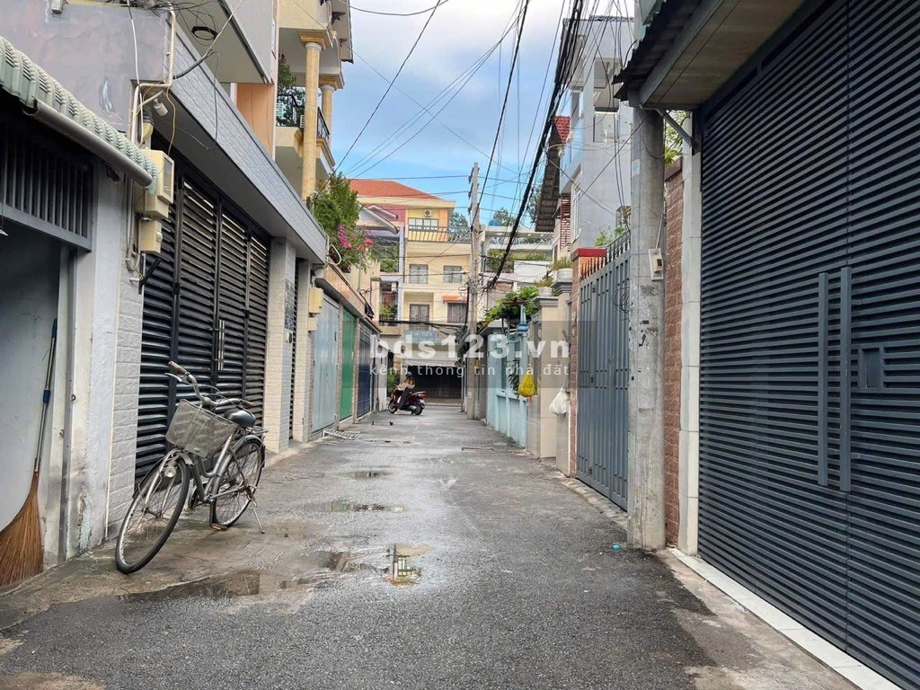 Bán nhà 100m2, HXH, Ngay Lê Văn Việt, Hiệp Phú, Q9. Giá Nhỉnh 7 tỷ
