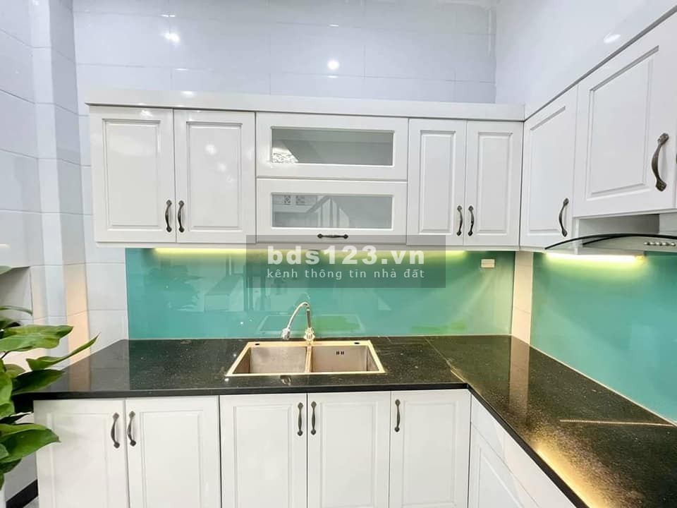 Phố VIP KHU VIP cư dân SIÊU VIP, nhà đẹp Tần Hữu Tước, cách mặt phố 50m