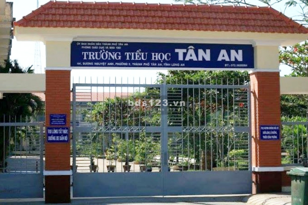 Về Quê Định Cư - Cần Sang Lại Gần 800m2 Thuộc TP Thủ Dầu Một. Gía 5ty1.