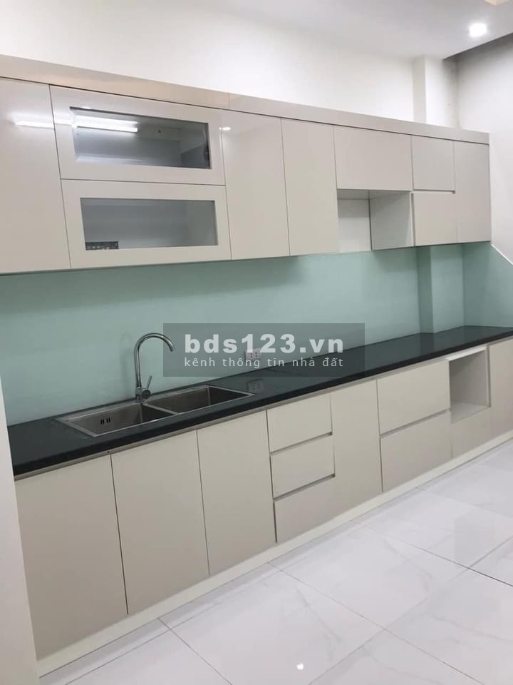 NHÀ MỚI XÂY 5 tầng - 36m2 - nhỉnh 6 tỷ