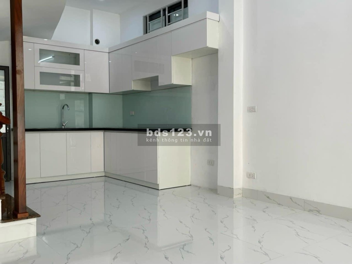 NHÀ MỚI XÂY 5 tầng - 36m2 - nhỉnh 6 tỷ