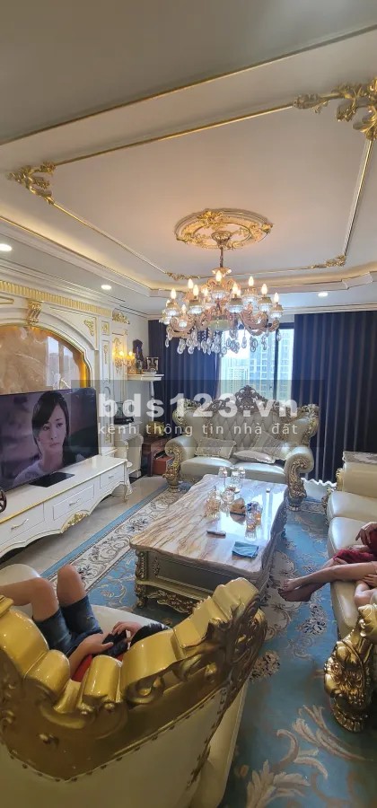 BÁN CĂN HỘ ĐẲNG CẤP 5 SAO PHỐ DƯƠNG KHUÊ-NAM TỪ LIÊM. NỘI THẤT NHẬP KHẨU DÁT VÀNG 24K. GIÁ 10.5TY