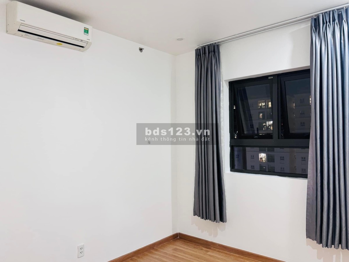 Bán chung cư Âu Cơ Tower - Tân Phú 100m2 giá 3tỷ150: 3p ngủ, 2wc. Nhà mới đẹp, sổ hồng riêng