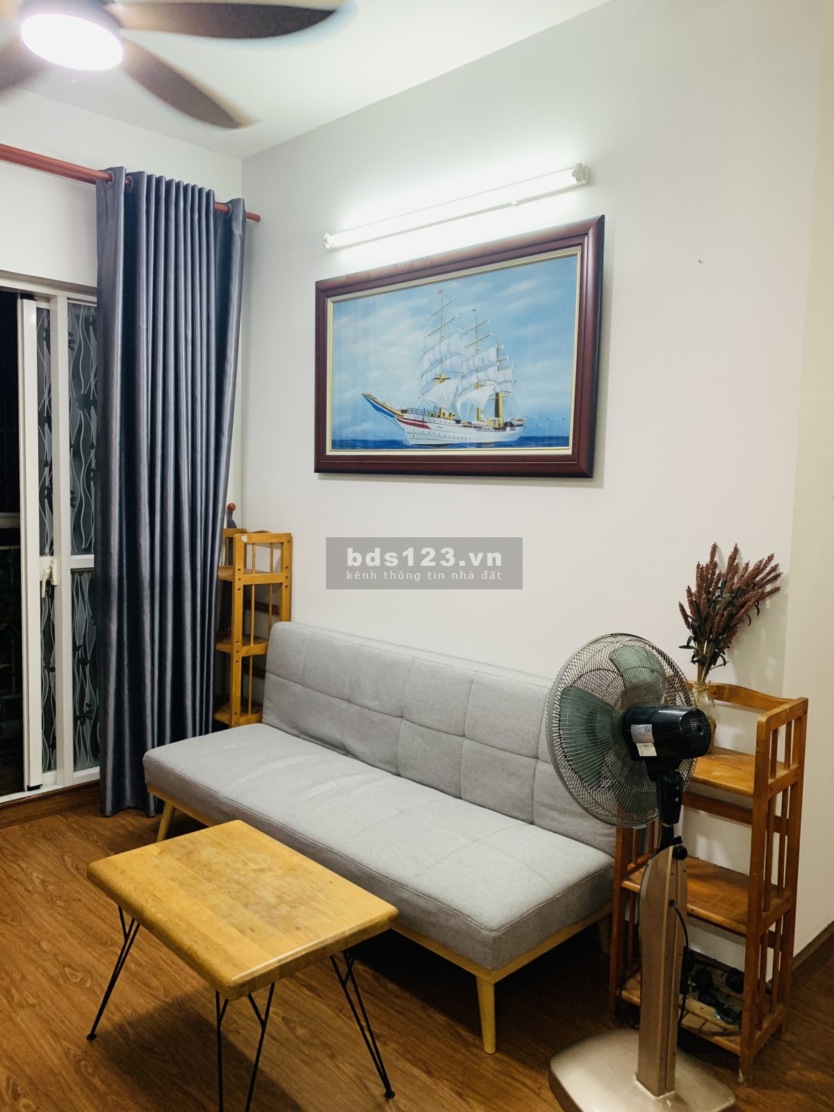 Tìm nữ ở ghép chung cư Sơn Kỳ 1 có 2 phòng ngủ, 2WC, 2 ban công