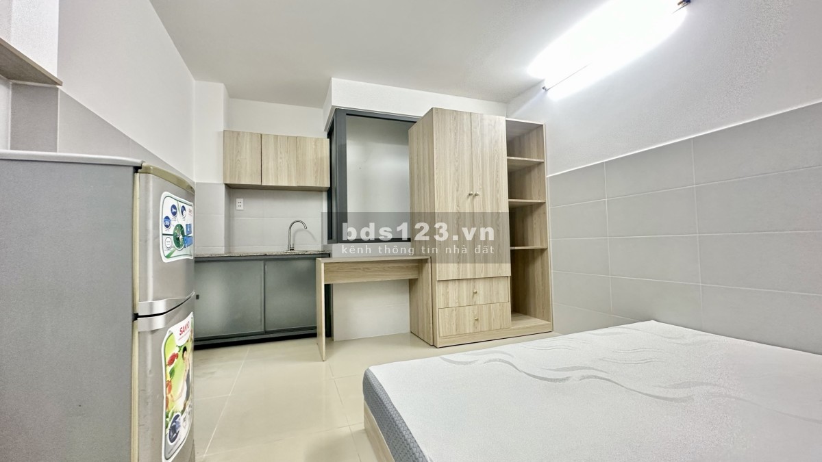 Cho thuê phòng cao cấp đầy đủ nội thất 30m2 có bảo vệ 24/24 tầng lửng là GS25 mở cửa xuyên suốt