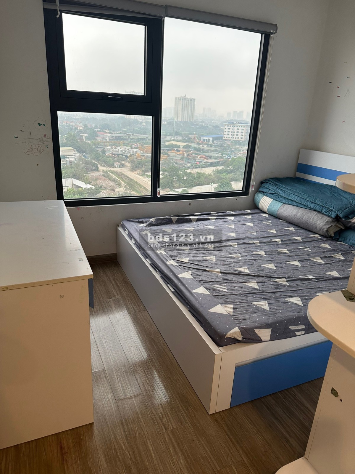 CANHOVINHOMSMATCITY 2N2VS+1 64m ,Đông nam căn góc toà s102 giá 3,6 ty bao phí sang tên