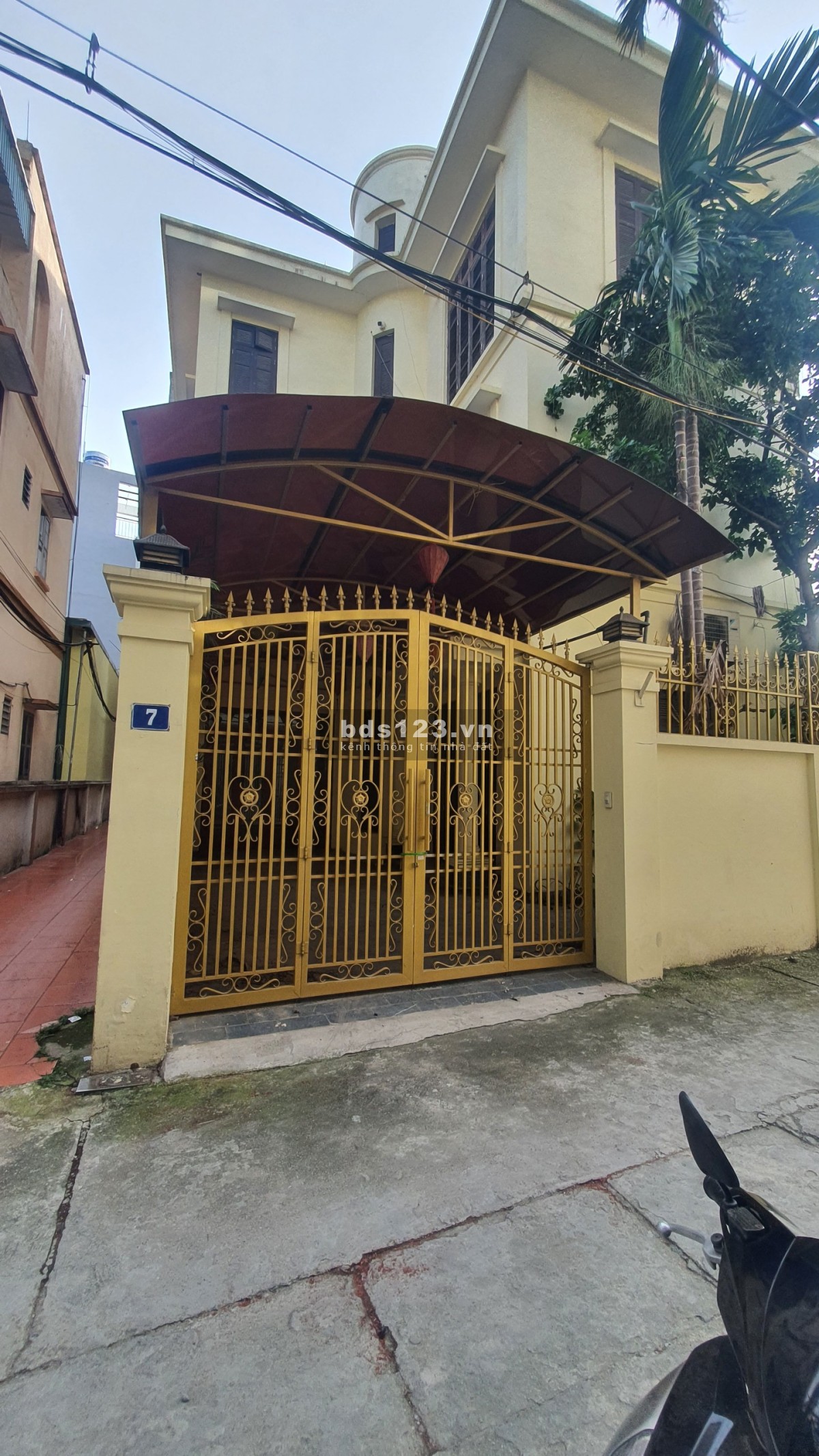 CHÍNH CHỦ BÁN LÔ GÓC 130tr/m2 - Ô TÔ VÀO NHÀ - NGỖ Ô TÔ TRÁNH - GẦN TRƯỜNG - HỒ LINH ĐÀM
