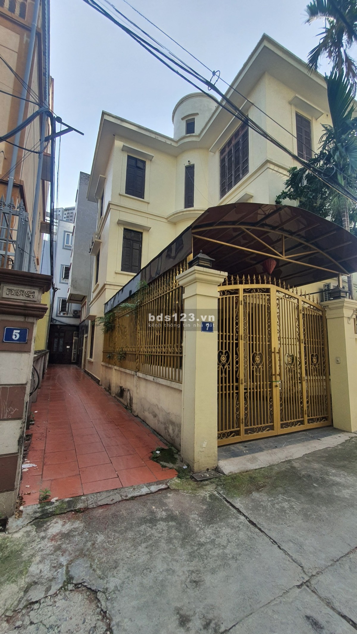 CHÍNH CHỦ BÁN LÔ GÓC 130tr/m2 - Ô TÔ VÀO NHÀ - NGỖ Ô TÔ TRÁNH - GẦN TRƯỜNG - HỒ LINH ĐÀM