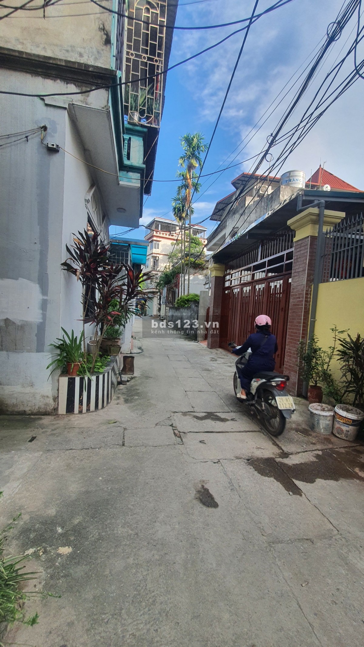 CHÍNH CHỦ BÁN LÔ GÓC 130tr/m2 - Ô TÔ VÀO NHÀ - NGỖ Ô TÔ TRÁNH - GẦN TRƯỜNG - HỒ LINH ĐÀM