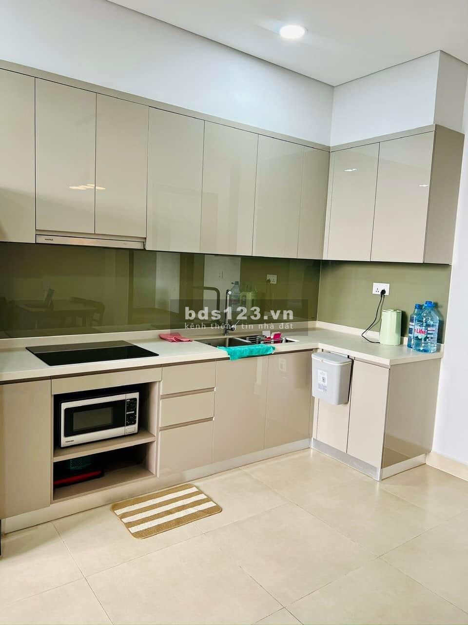 Cho thuê Chung cư Carillon 5-Tân Phú 80m2 2pn 11tr5. Đầy đủ nội thất như hình, tầng cao view thoáng