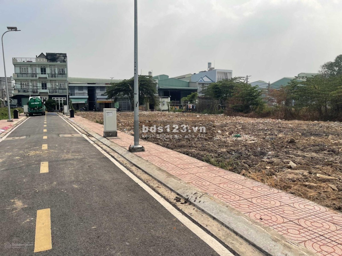Bán đất chính chủ tại Bà Hom, P13, Q6 gần Mega Bình Phú giá 2,3 tỷ có sổ riêng