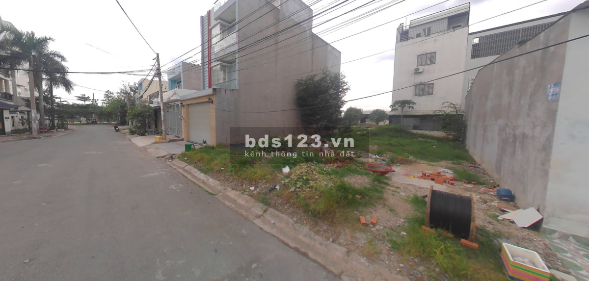 Bán đất chính chủ 64m2, tại khu dân cư Vĩnh Lộc gần trường THPT Vĩnh Lộc, giá 2,1 tỷ có sổ riêng.