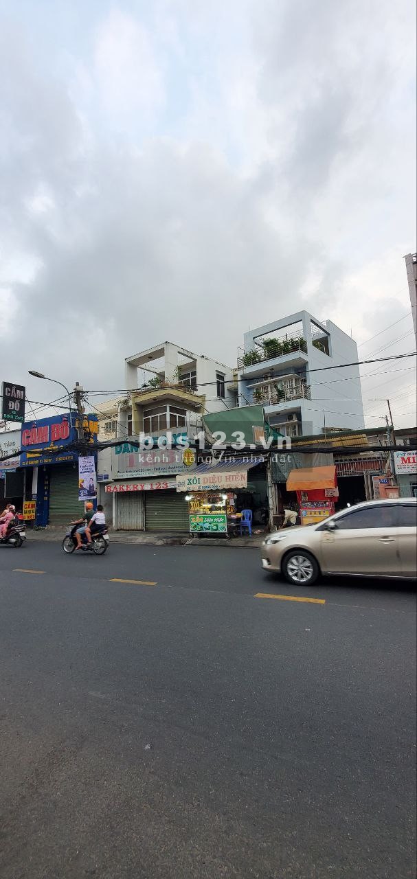 Chủ nhà bán nhà mặt tiền Lê Quang Định, Phường 1, Q.Gò Vấp