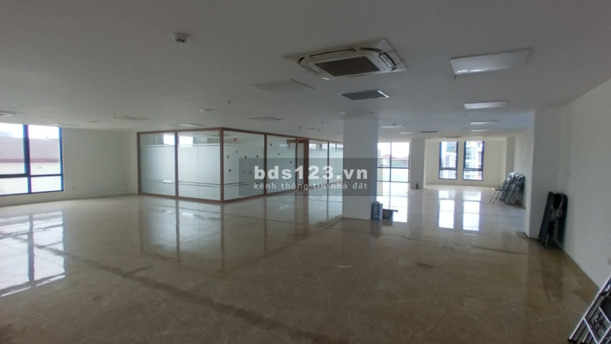 Cho thuê VP tòa phố Trần Nhật Duật, Các diện tích từ 80m2 đến 240m2