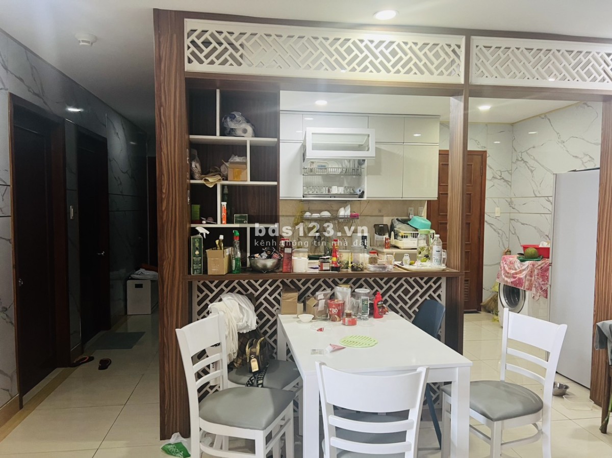 Cần bán gấp chung cư cao cấp Phú Hoàng Anh, đường Nguyễn Hữu Thọ, Phước Kiển, Nhà Bè.