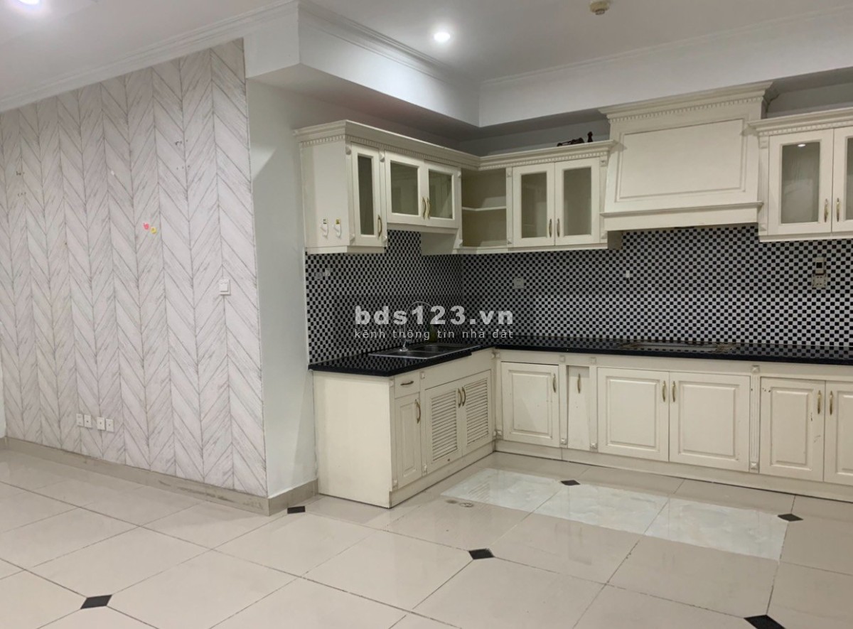 Chung cư Phan Xích Long - Phường 7 - Phú Nhuận 2pn 70m2 12tr5/tháng. Nội thất cơ bản, nhà sạch sẽ