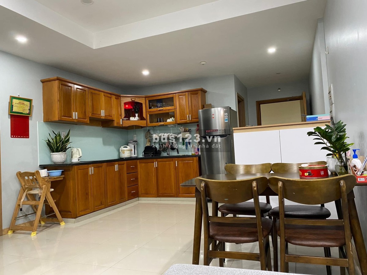 Chung cư Carillon 2- Tân Phú 11tr5 2pn 85m2. Đầy đủ nội thất, nhà sạch sẽ mới, tầng cao view thoáng