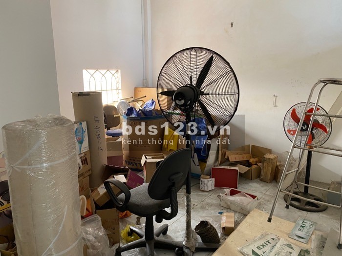 Mua bán nhà mặt tiền Trường Thọ, TP Thủ Đức, 64m2, TL nhẹ nhỉnh 6.x tỷ