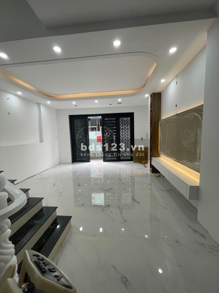 Chính chủ cần bán nhà đẹp Q7, 4 tầng, 5x11m, kế KCX Tân Thuận, Trần Trọng Cung chỉ 5 tỷX_0862830056