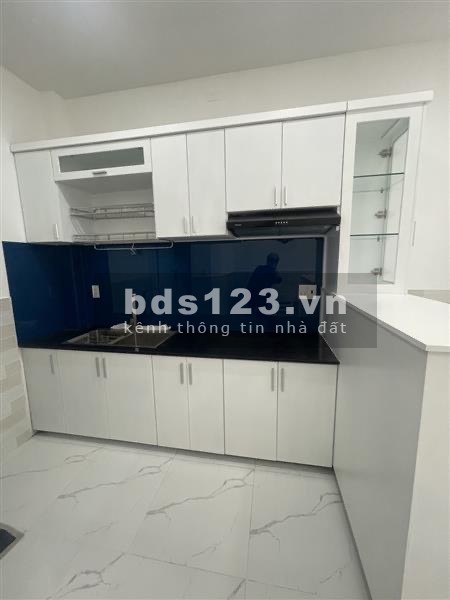 7 CHỖ ĐỖ CỬA - NHÀ MỚI XINH PHÚ NHUẬN - 4 TẦNG BTCT - 0 LỘ GIỚI