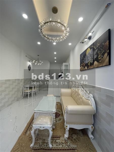 7 CHỖ ĐỖ CỬA - NHÀ MỚI XINH PHÚ NHUẬN - 4 TẦNG BTCT - 0 LỘ GIỚI