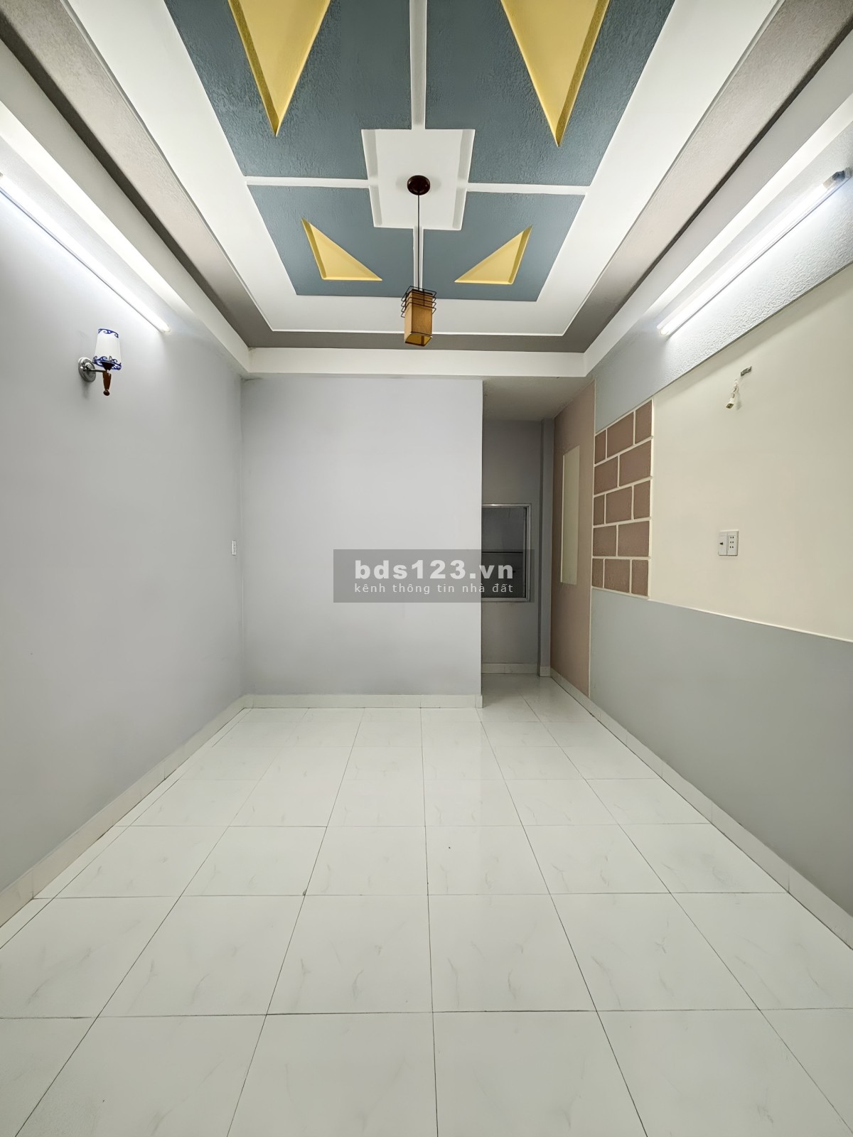 Cho thuê nhà nguyên căn (1 trệt 3 lầu) đường Trịnh Đình Trọng, Tân Phú