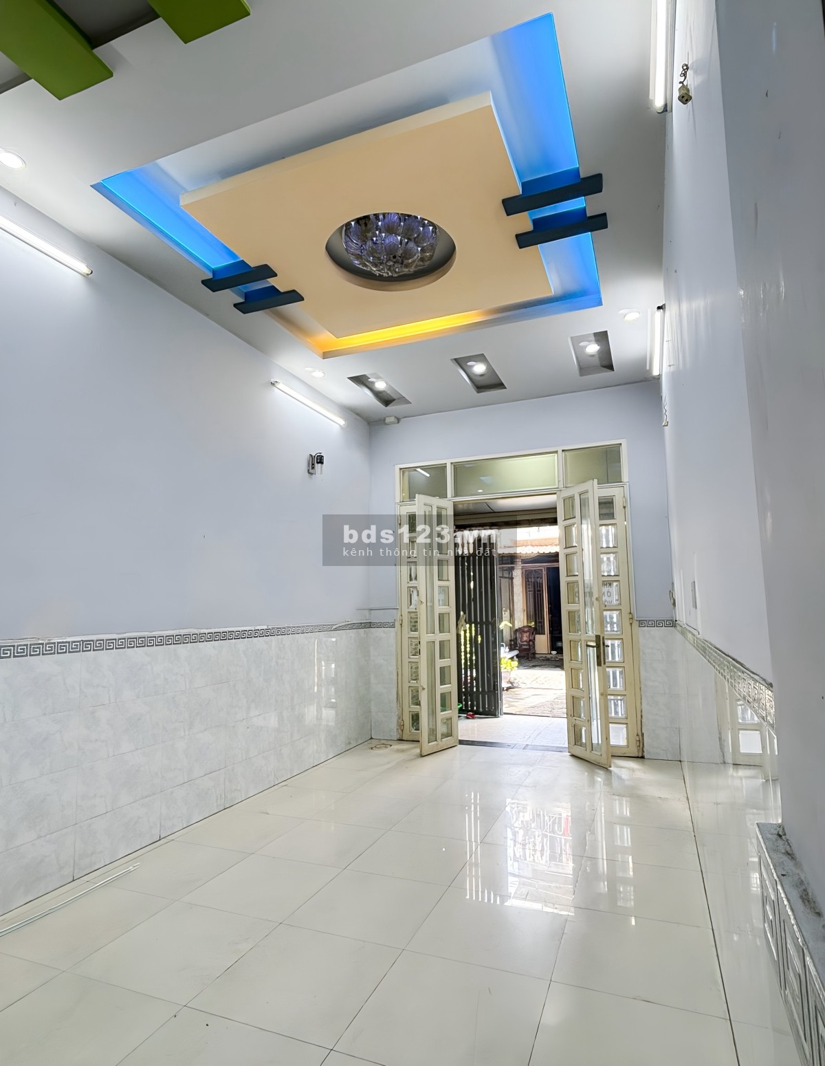 Cho thuê nhà nguyên căn (1 trệt 3 lầu) đường Trịnh Đình Trọng, Tân Phú