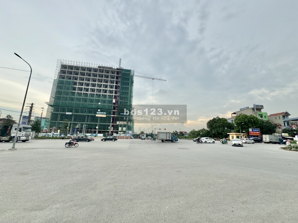 Chính chủ cần bán cặp lô góc đã có sổ tại dự án Đình Trám- Sen Hồ, tỉnh lộ 295B