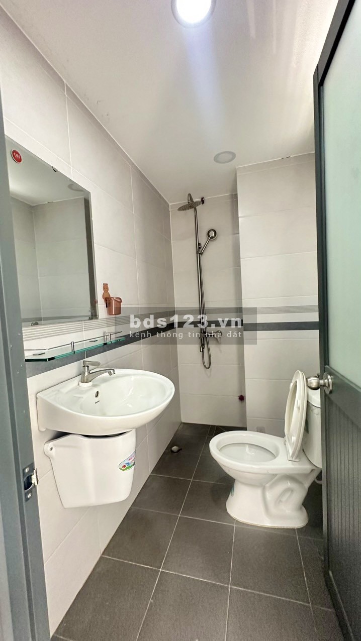 Cho thuê căn hộ dịch vụ cao cấp 98A Đặng Thùy Trâm p13 Bình Thạnh sát ĐH Văn Lang