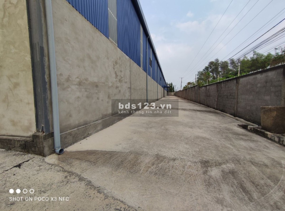 Cho thuê kho xưởng 2800m2 QL 51, Long An, Long Thành, Đồng Nai.