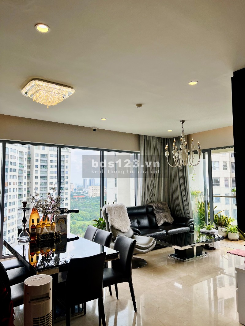 Bán gấp căn hộ 3PN chỉ 11,9 tỷ, 118m2, Siêu nội thất tại Đảo Kim Cương - Diamond Island