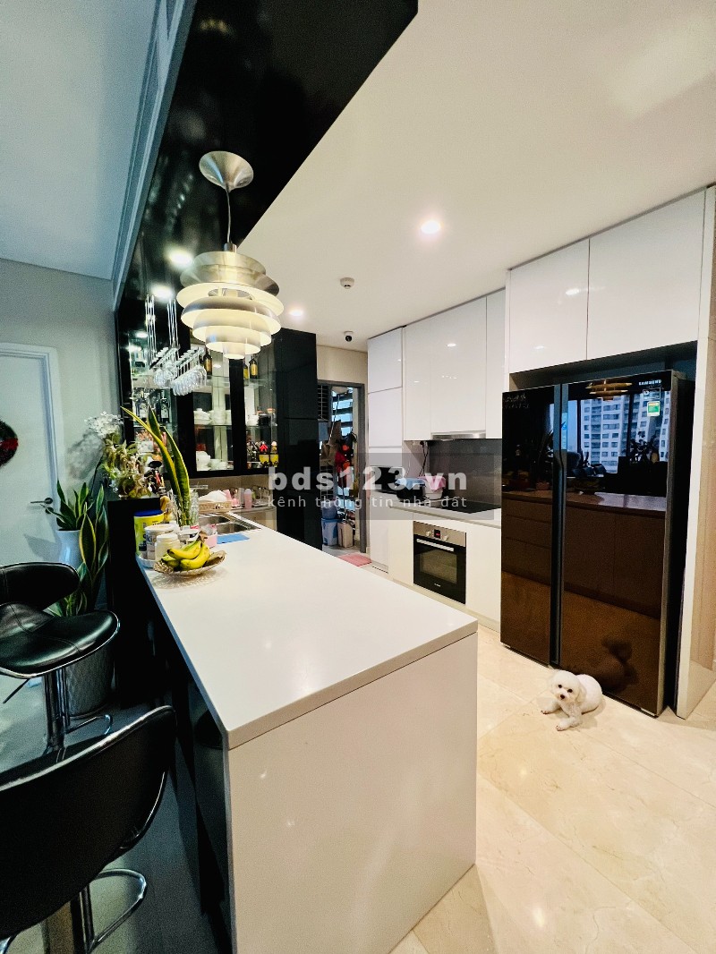 Bán gấp căn hộ 3PN chỉ 11,9 tỷ, 118m2, Siêu nội thất tại Đảo Kim Cương - Diamond Island