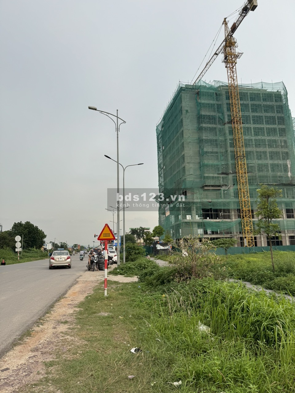 Bán cặp lô góc mặt Tỉnh Lộ 295b, gần ngã tư Đình Trám, trung tâm thủ phủ công nghiệp của Bắc Giang