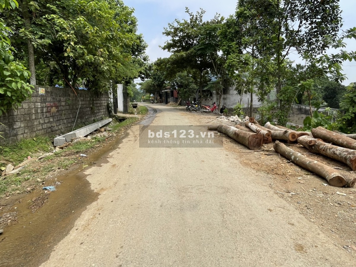 Bán đất mặt đường nhựa liên xã Cao Dương Lương Sơn Hòa Bình giá 550tr
