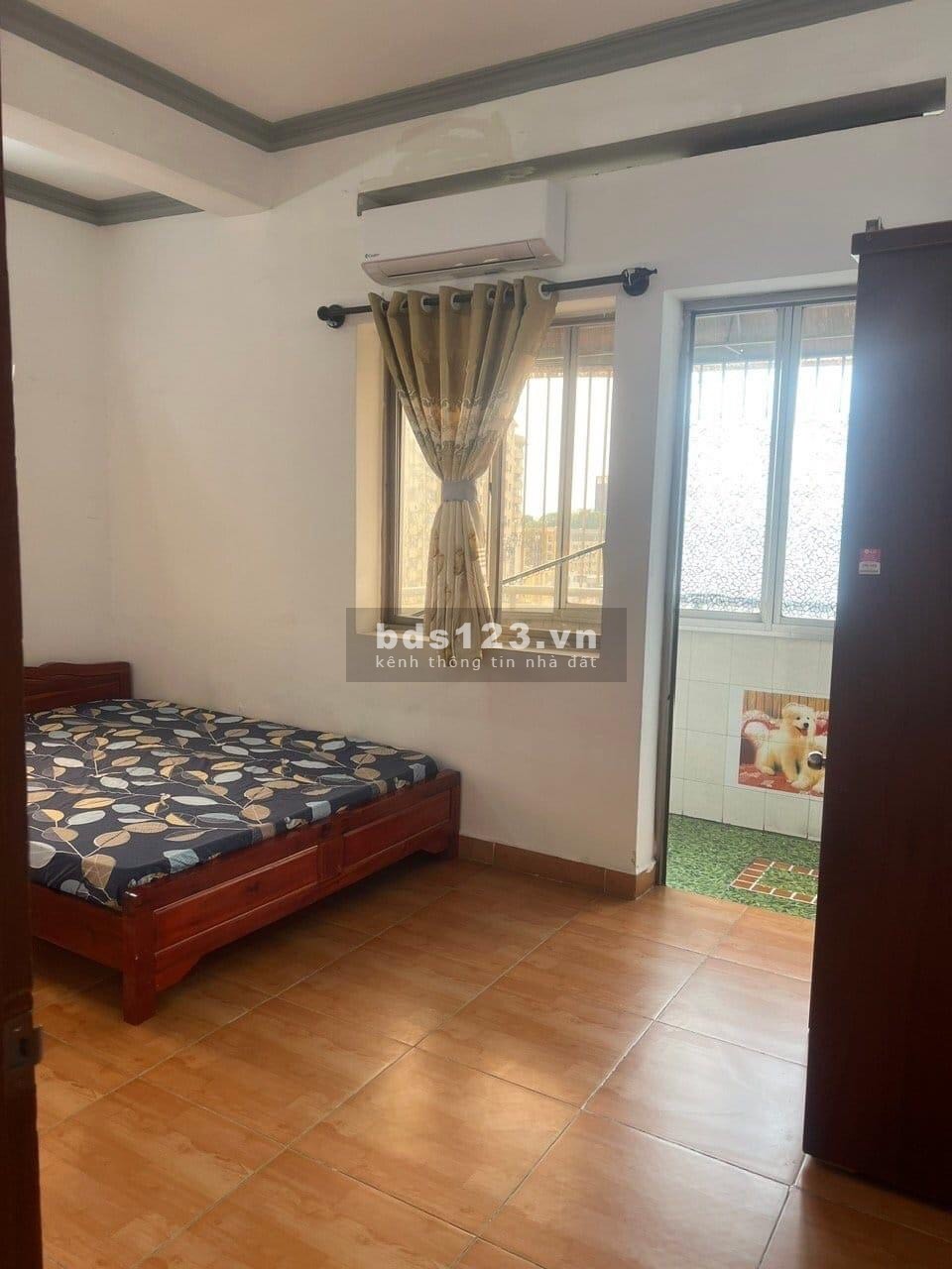 Chung cư 590 CMT8 - Quận 3. Nội thất đầy đủ, 75m2 giá 12tr5 2pn, 2wc