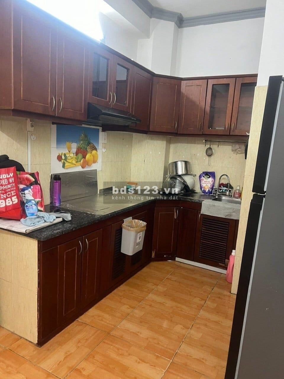 Chung cư 590 CMT8 - Quận 3. Nội thất đầy đủ, 75m2 giá 12tr5 2pn, 2wc