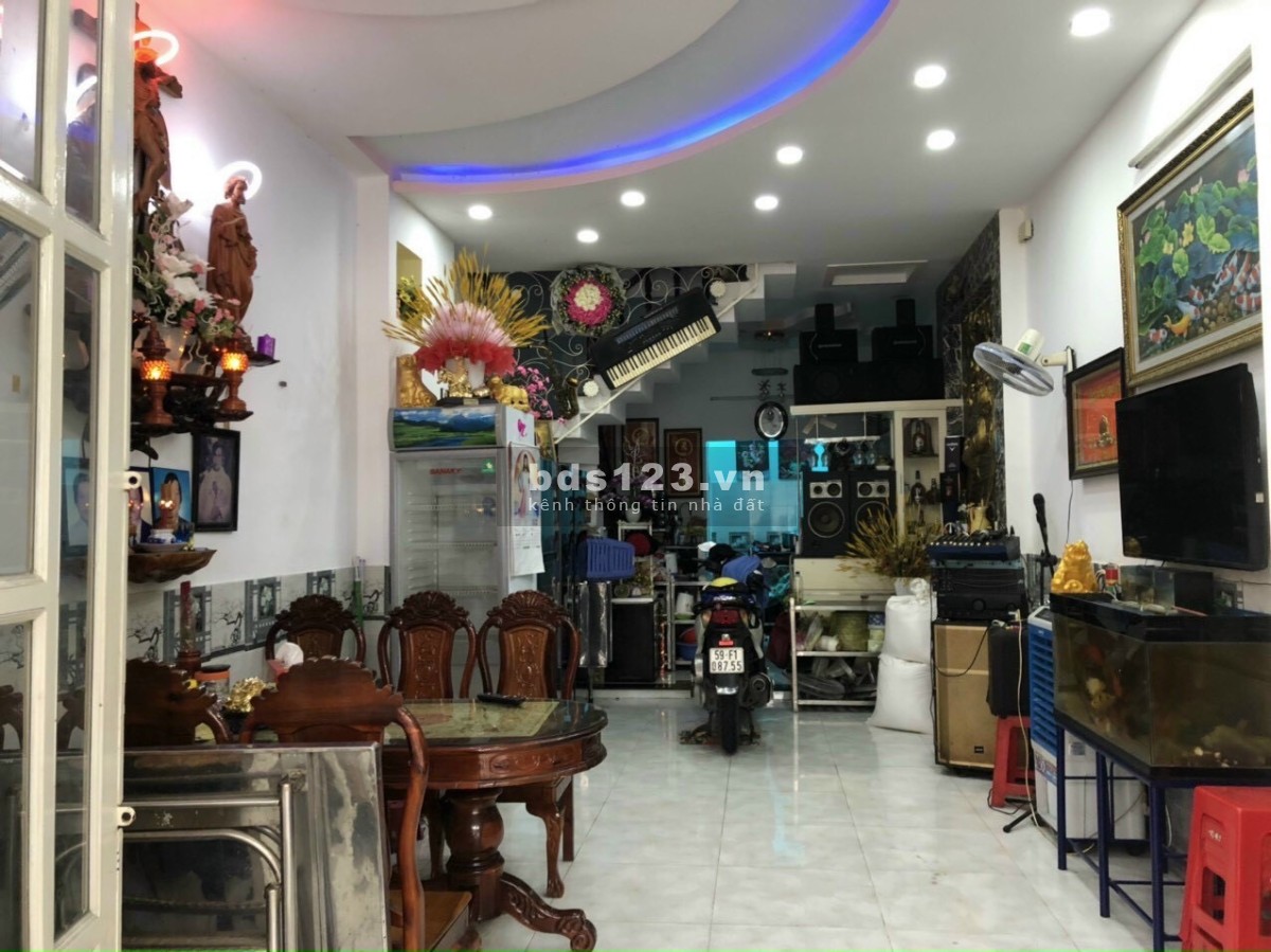 Ngay chủ cần bán nhà hẻm 354/41/4a ql1a. Giá 5ty3 có thương lượng cho anh chị thiện chí