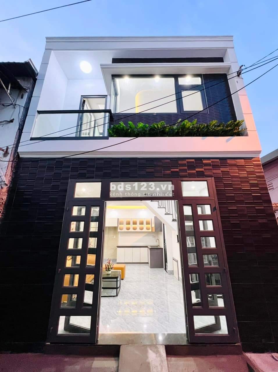 Bán Nhà Bình Chánh Sổ Hồng Riêng. Diện Tích: 4x20m tổng diện tích 80m2 bao gồm 1 trệt 1 lầu