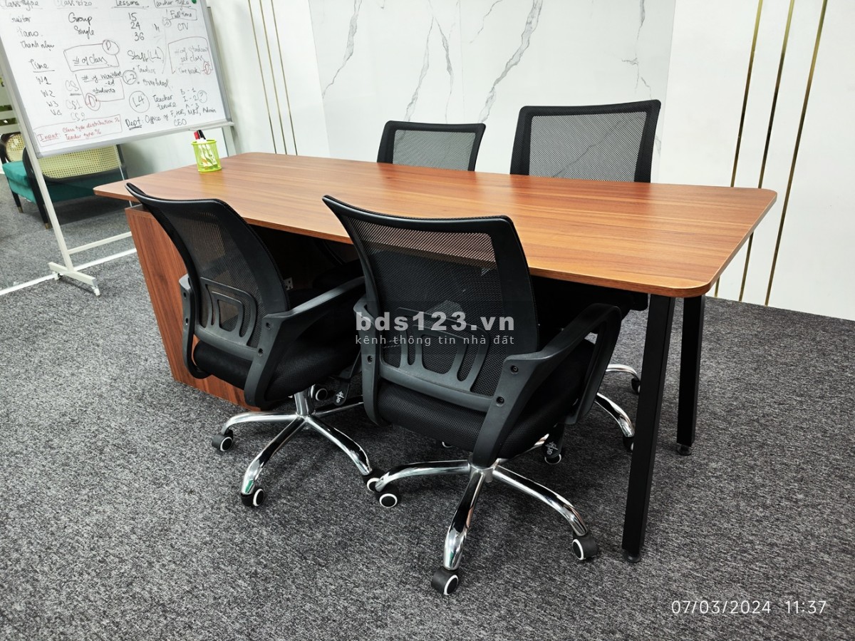 Cho thuê Văn Phòng 100m2, full đồ, Hai Bà Trưng