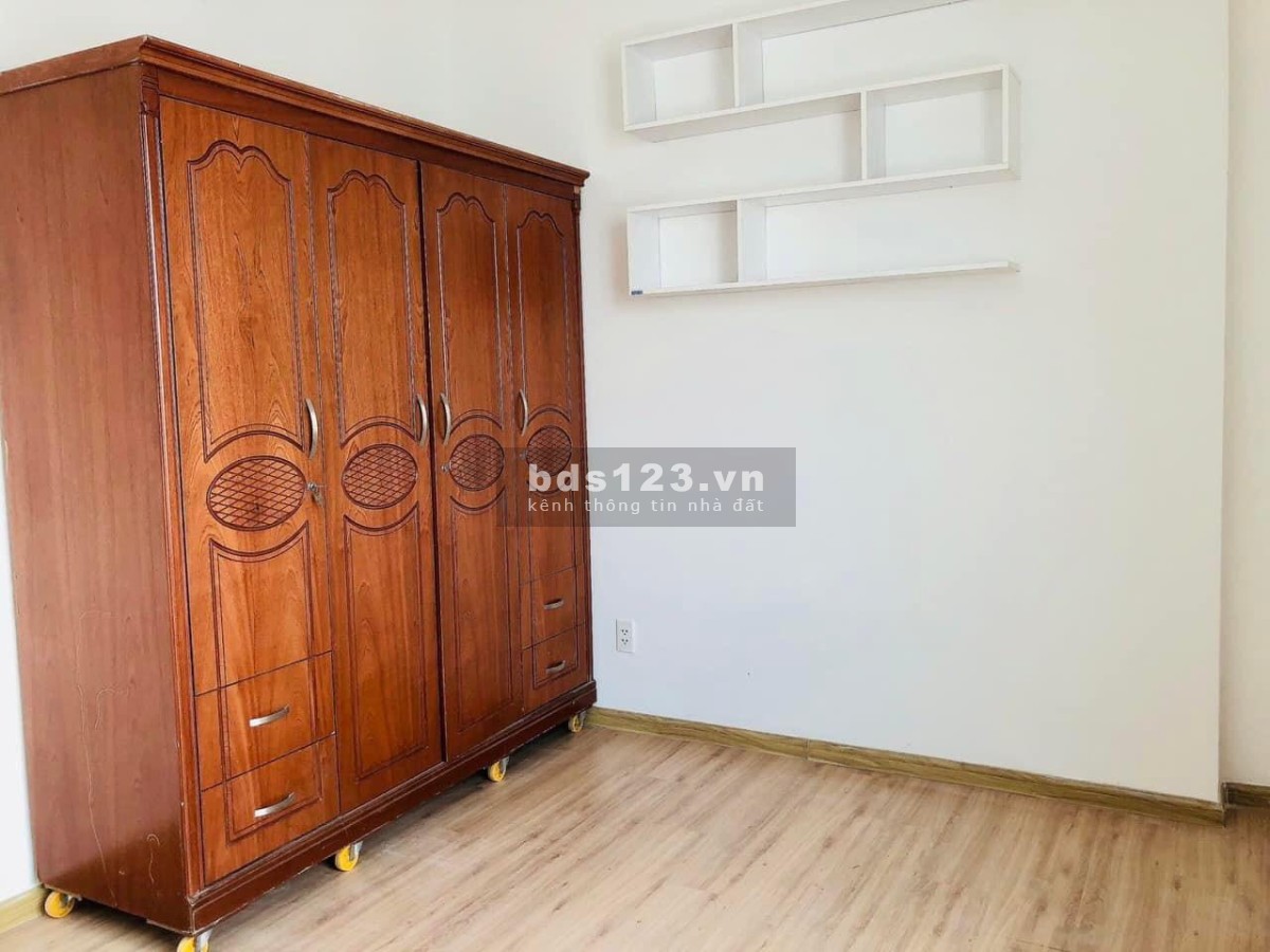 Muốn cho thuê chung cư An Lộc tại đường số 7, P17, Gò Vấp: 2pn 63m2 8tr. Đã có nội thất sẵn