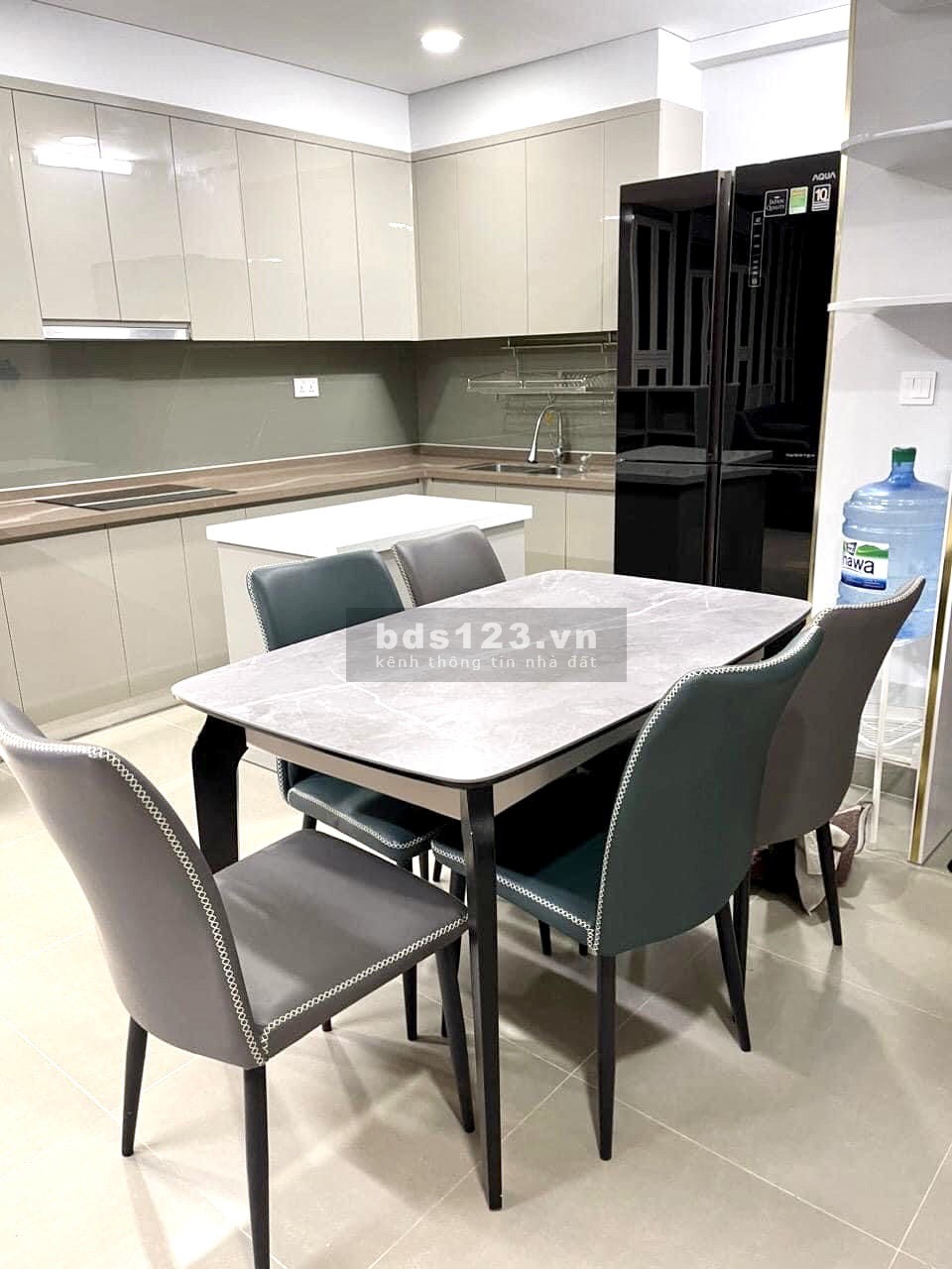Chính chủ cần bán căn hộ 58m2 hoàn thiện 100% tặng full nội thất