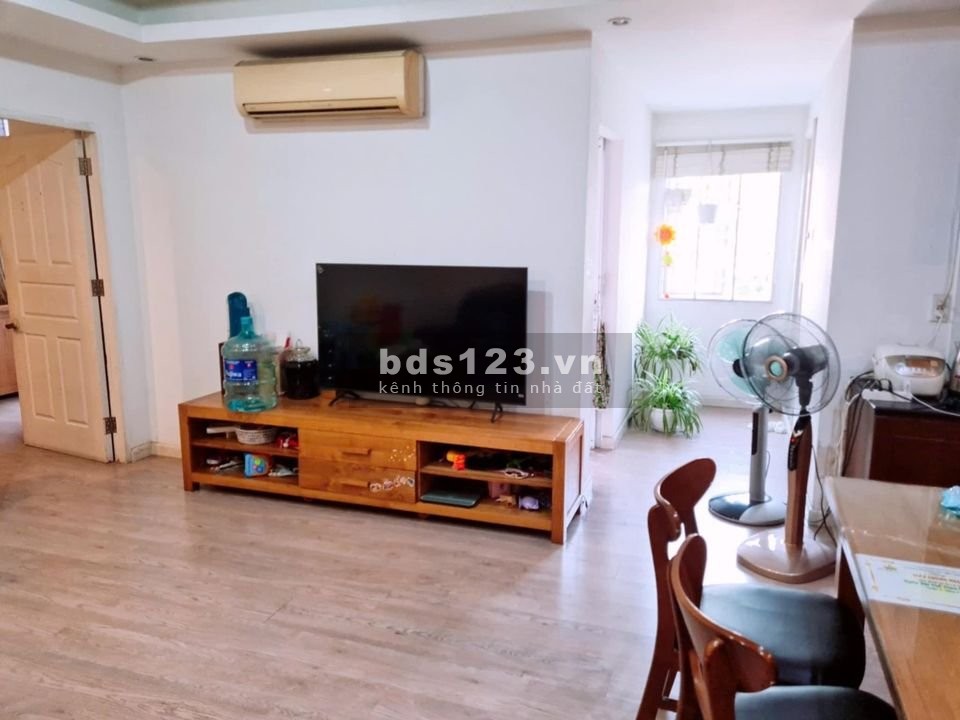 Căn hộ chung cư Gia Phát, p17, Gò Vấp: Chỉ 8tr cho 2p ngủ, 65m2