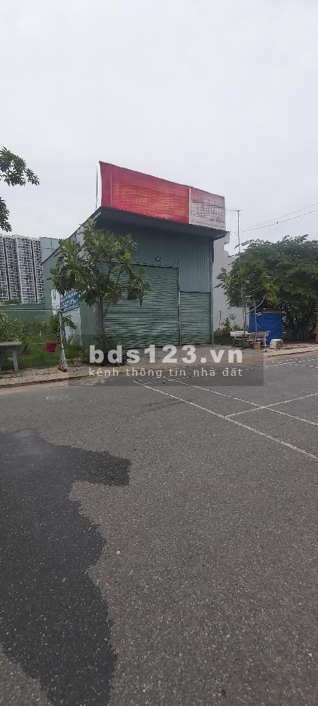 Bán Đất 81m2, Ngang 5.9m, Đối Diện Vinhomes Quận 9. Giá Nhỉnh 4 tỷ TL