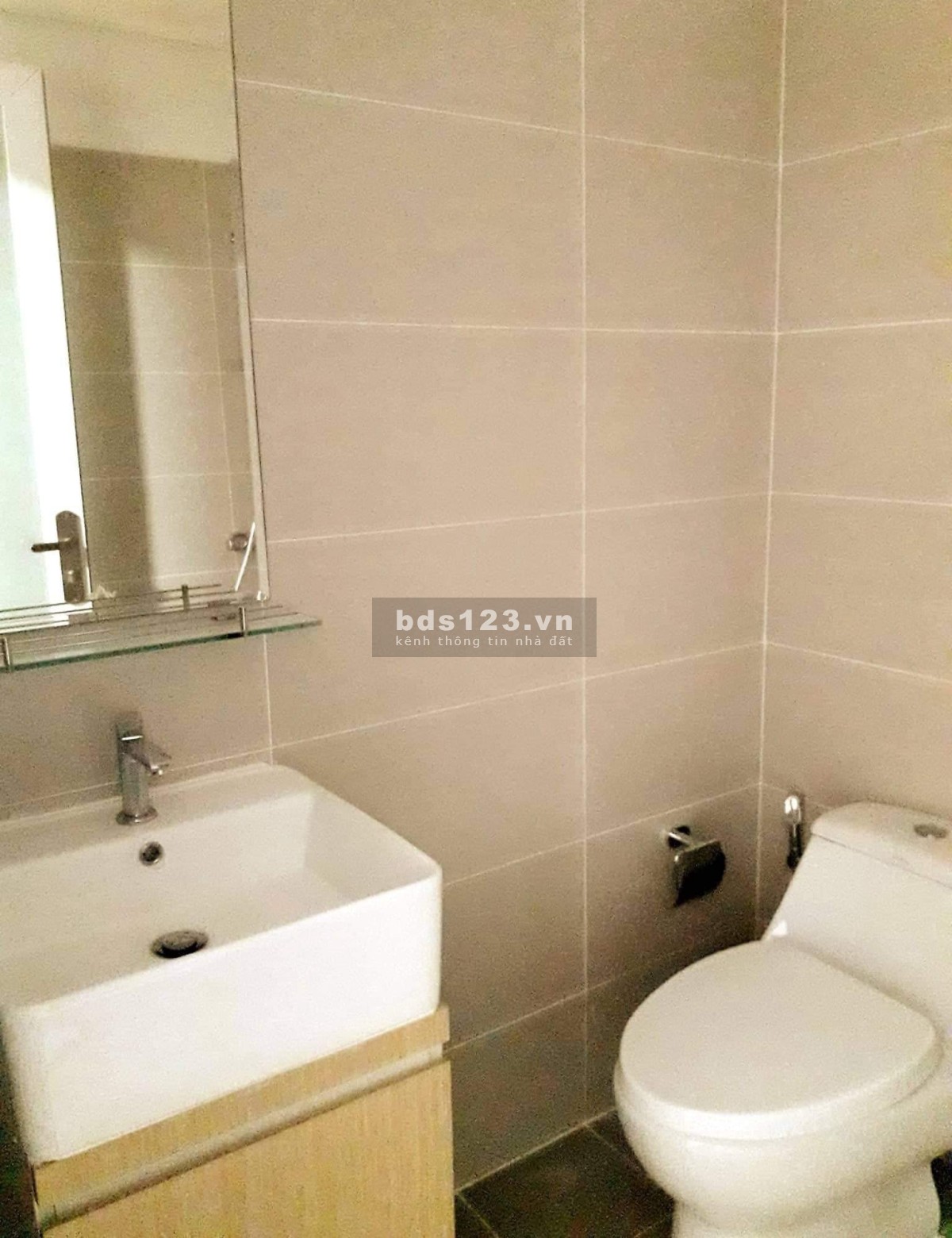 Chung cư Tân Phước, Lí Thường Kiệt, phường 7, Q11: 110m2, 3p ngủ, Nt, 15 triệu