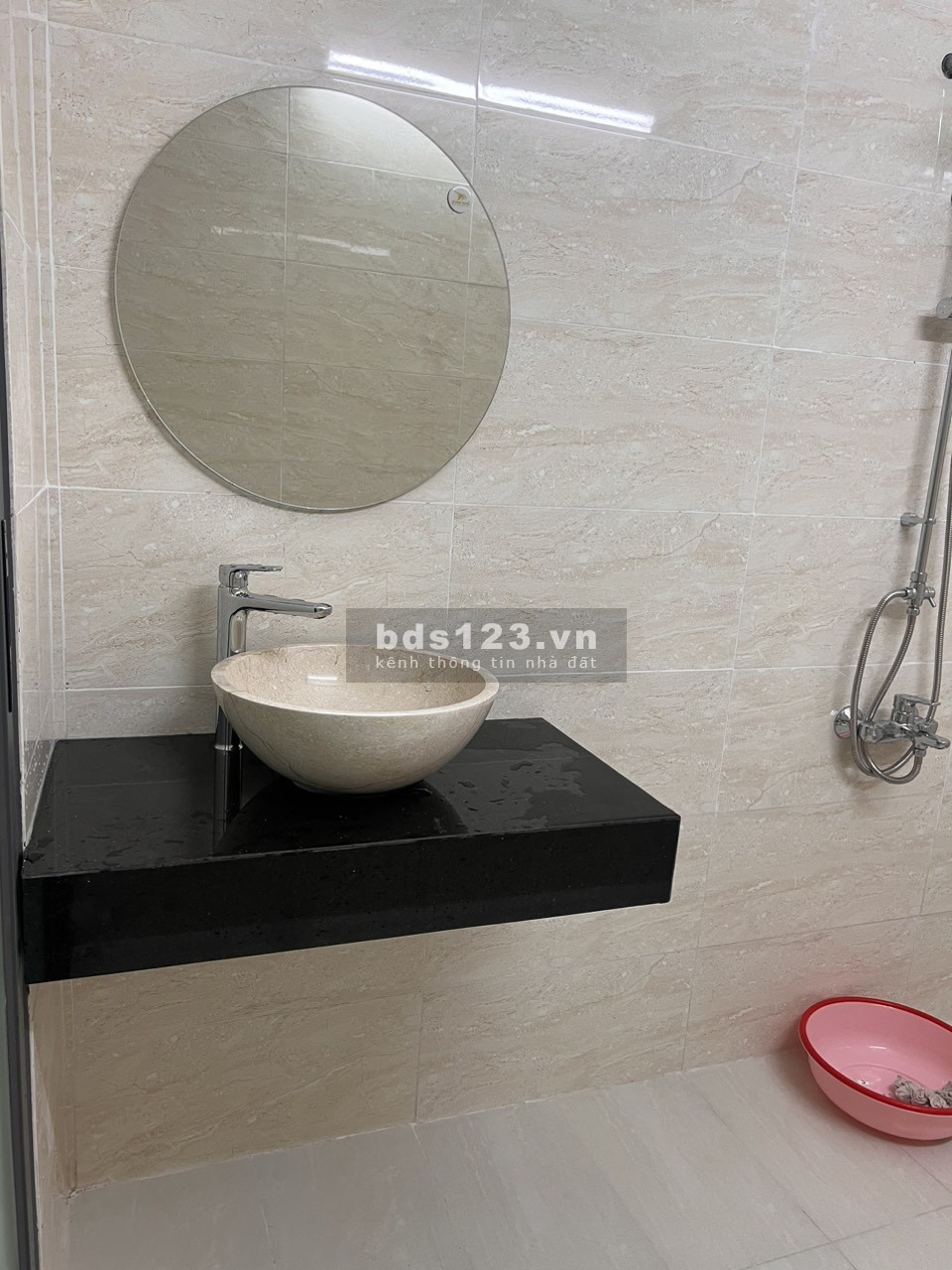 Bán căn hộ chung cư Đường Sắt, Quận 3, SHR, 90m2, 2p ngủ, 2wc, giá 3,8 tỷ